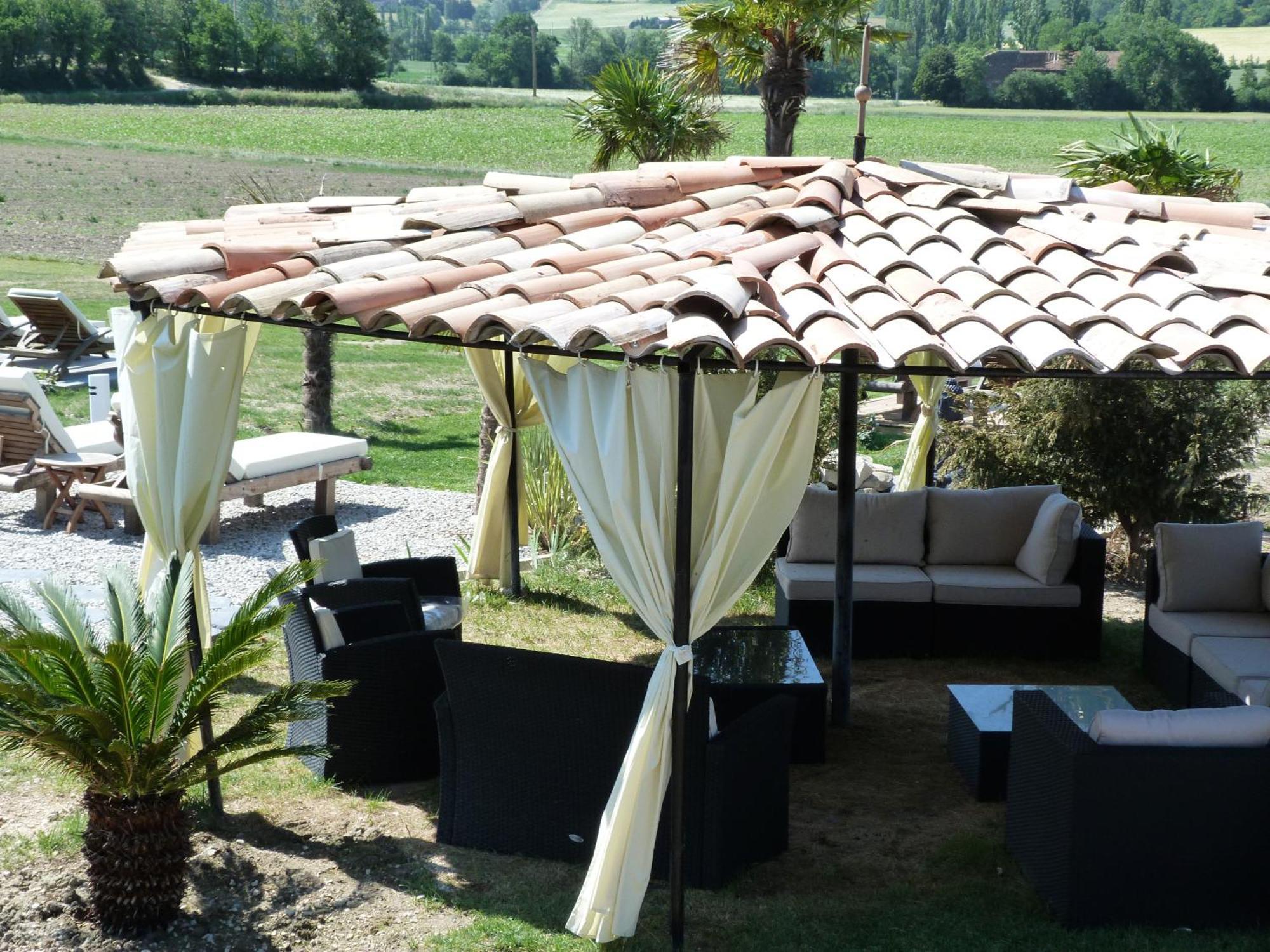 Le Prieure Des Sources Hotel La Repara Exterior photo